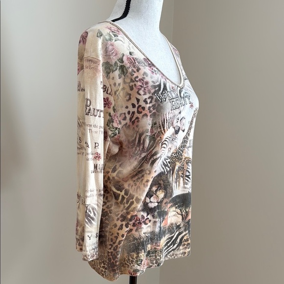 Vintage Y2K Christopher & Banks Safari Wild Beauty African Animal Print Top XL - Picture 4 of 8